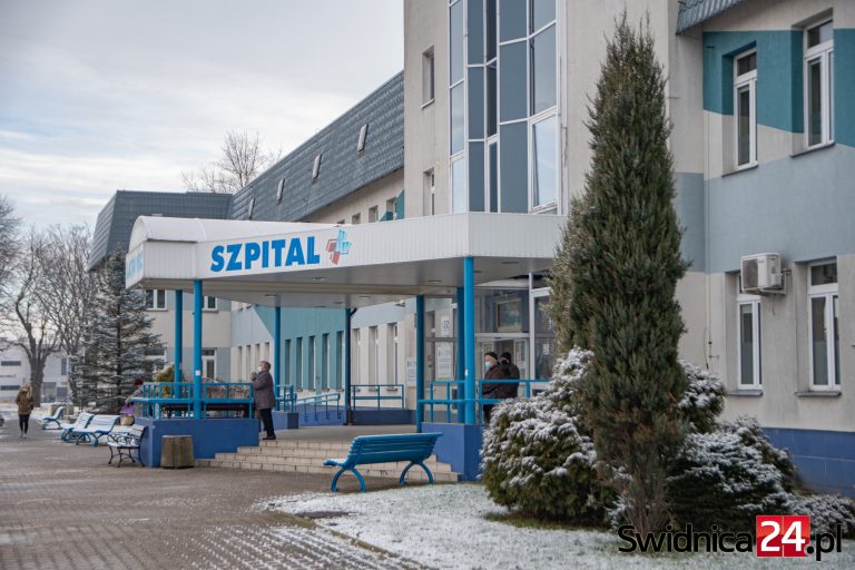 Nadal rośnie liczba chorych na COVID-19 w świdnickim szpitalu