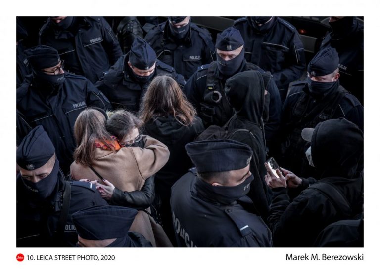 Najlepsze fotografie uliczne. Wystawa w Świdnicy
