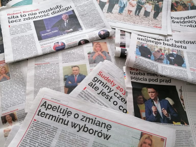 Zarzuca PiS zamach na wolne media. Prezydent Świdnicy lekką ręką daje 100 tysięcy złotych na własną tubę propagandową