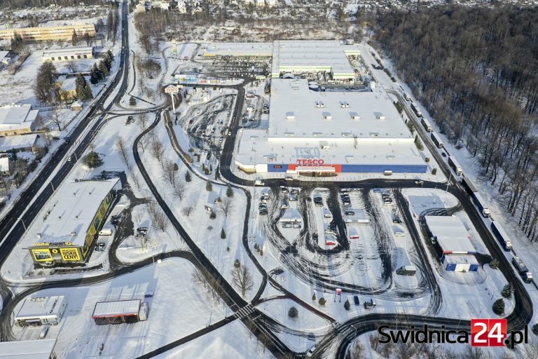 Wiadomo już, jaka sieć zastąpi Tesco. Wyjaśniły się wątpliwości dotyczące przyszłości świdnickiego sklepu