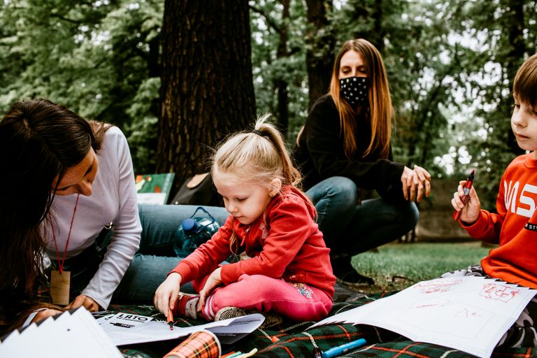 Animatorzy akcji „Lato na podwórku” poszukiwani
