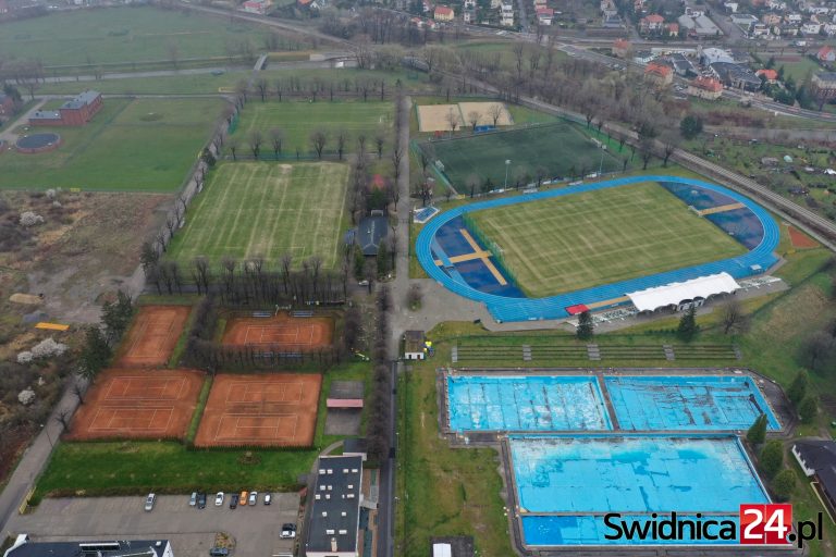 Dronem nad Świdnicą – Ośrodek Sportu i Rekreacji