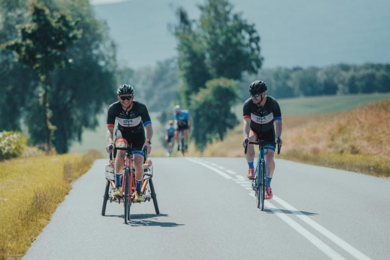 Ze Świebodzic na Hel. Pokonają 600 kilometrów w szczytnym celu!