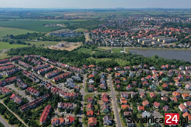 Dronem nad Świdnicą – Osiedle Słowiańskie