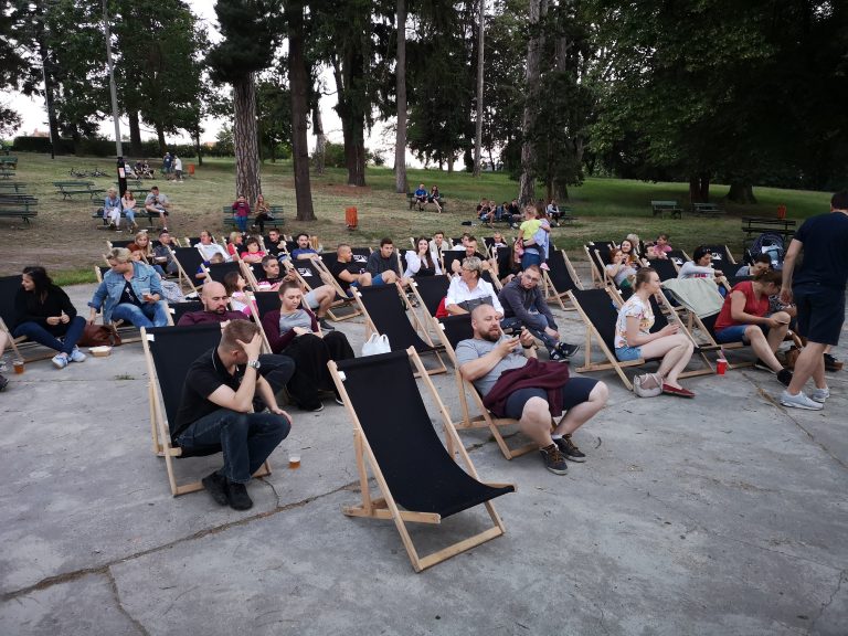 Kino pod chmurką w Żarowie