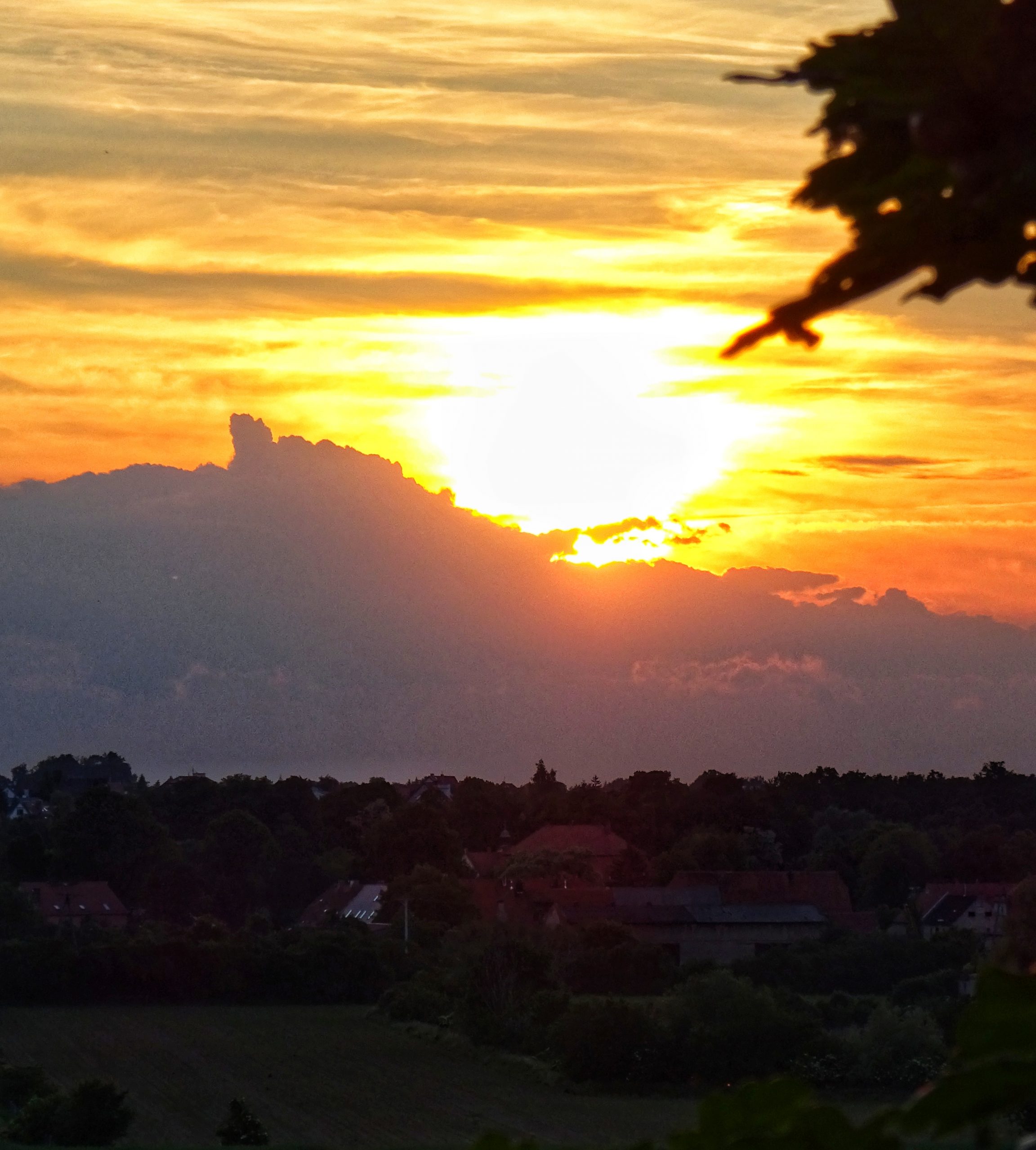 Zachód słońca nad Kraszowicami. Fot. Leszek Krawiec