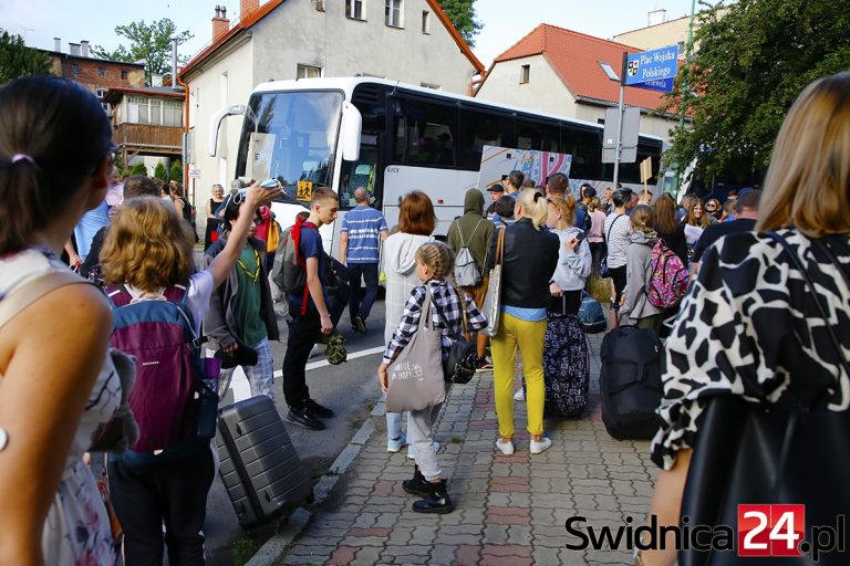 Po rocznej przerwie harcerze i „cywile” wyruszyli do letniej bazy w Niesulicach [FOTO]