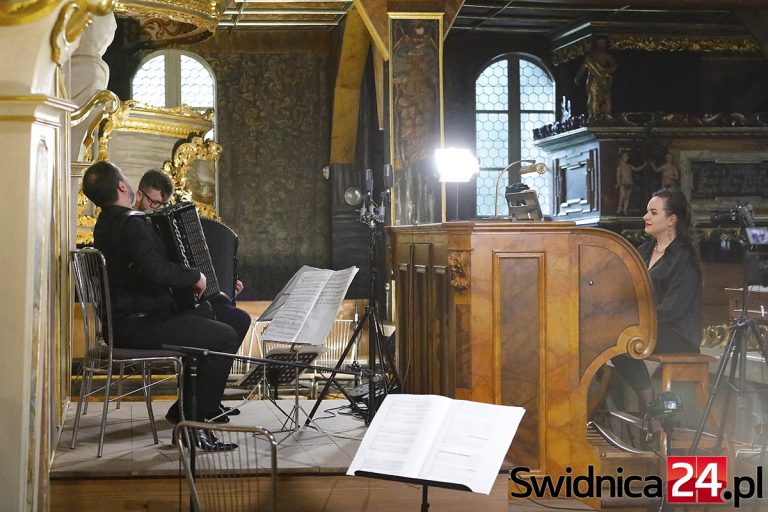 Inauguracja Festiwalu Schlaga na trzy głosy