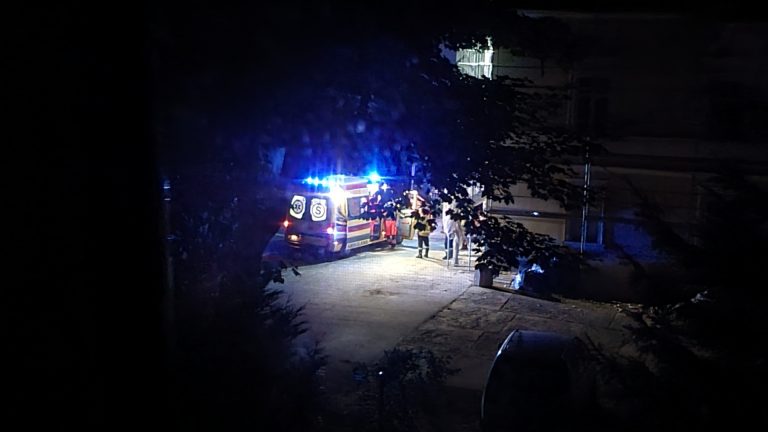 Mężczyzna spadł z rusztowania na budynku komendy straży pożarnej w Świdnicy