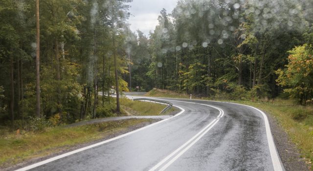 Ścieżka rowerowa połączy Świdnicę z Wałbrzychem? Jest wniosek o budowę brakującego odcinka wzdłuż „modliszówki”