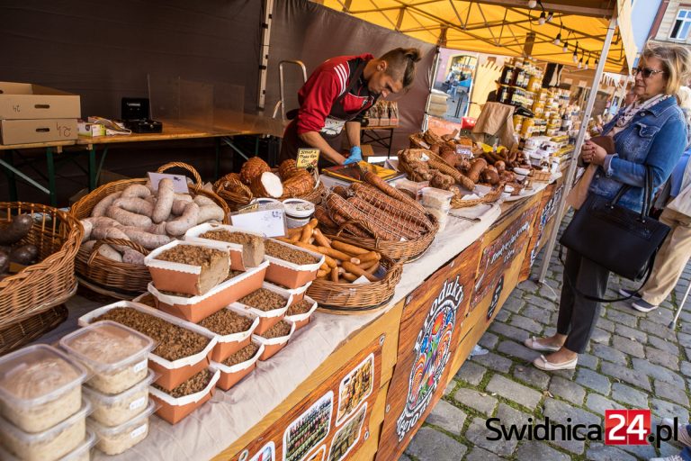 O historii księstwa przy lokalnych specjałach. Jarmark Produktów Regionalnych zawita na świdnicki Rynek