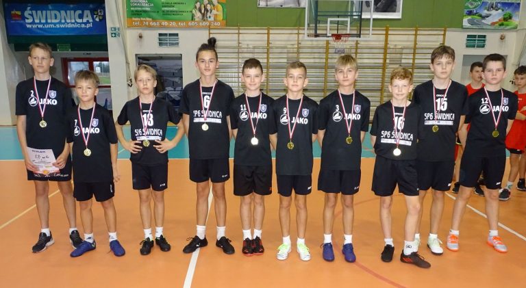 Bezdyskusyjny triumf faworytów turnieju [FOTO]