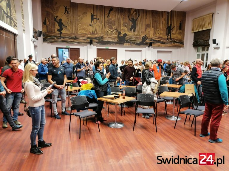 XXV Dni Gór. Owacja na stojąco dla Piotra Snopczyńskiego [FOTO/VIDEO]