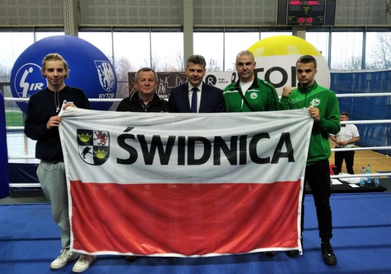 Znakomity start naszych pięściarzy na Śląsku