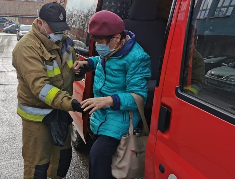 Bezpłatny transport na szczepienia przeciwko COVID-19 w Świdnicy