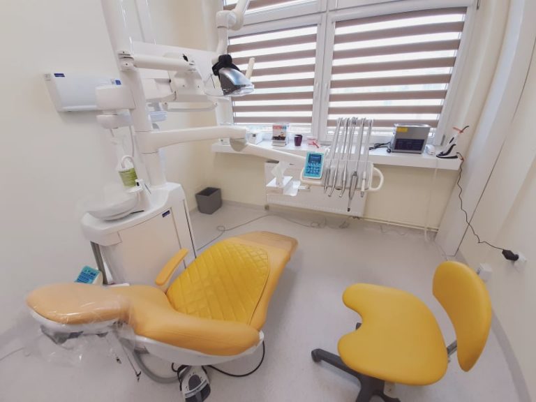 Szkolny gabinet stomatologiczny otwarty w „Czwórce”