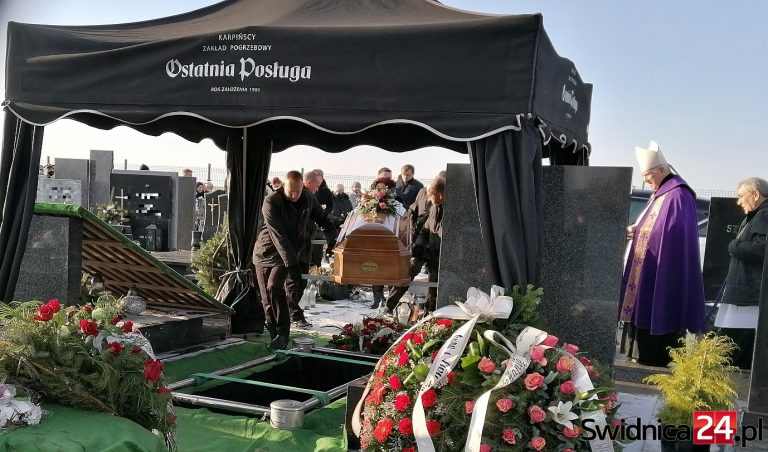 Odprowadzili radną Barbarę Burak w ostatnią drogę