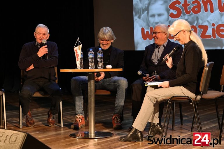 40 lat od wprowadzenia stanu wojennego. „Nie byliśmy bohaterami”. Spotkanie z represjonowanymi opozycjonistami [FOTO/VIDEO]