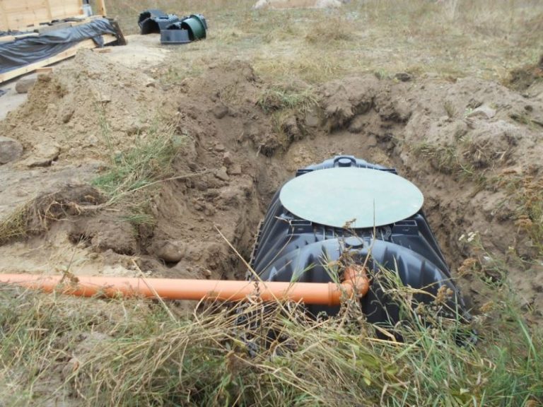 Dlaczego warto zdecydować się na przydomową oczyszczalnię ścieków?