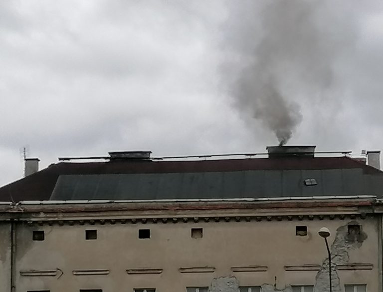 Są dodatkowe pieniądze na wymianę kopciuchów w Świdnicy. Magistrat pyta, ilu jeszcze jest chętnych