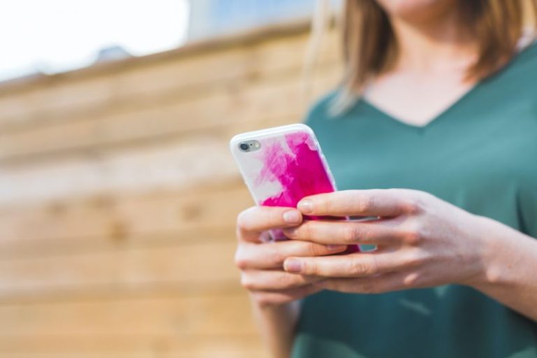 Projektowanie etui na telefon — co warto o tym wiedzieć?