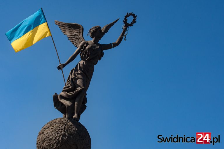 MSZ odradza podróże na Ukrainę i rekomenduje jej natychmiastowe opuszczenie