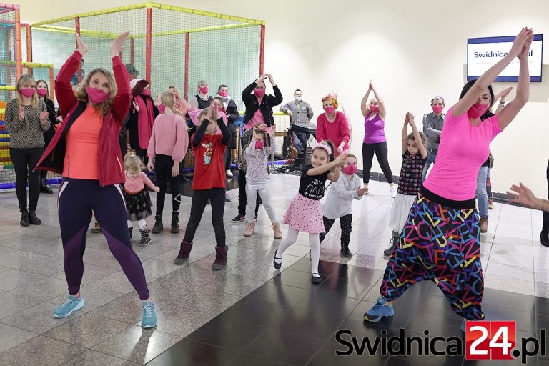 „Nazywam się Miliard”. Zatańczyli przeciw przemocy wobec kobiet [FOTO/VIDEO]