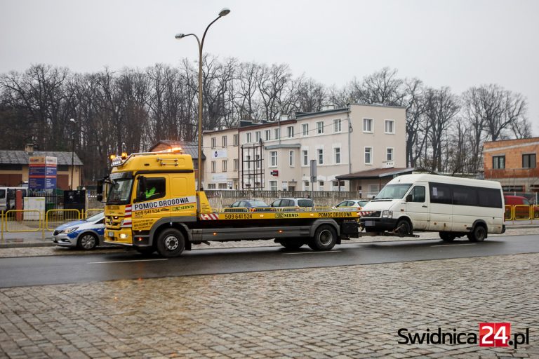 85-latka potrącona przez kierowcę busa