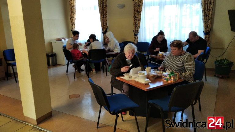 Już ponad 1700 uciekinierów z Ukrainy przewinęło się przez powiat świdnicki