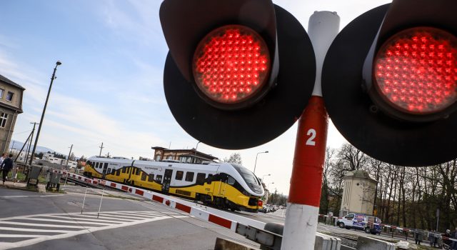 Tunele pod przejazdami kolejowymi szansą na odkorkowanie Świdnicy? Prezydent: byłby to wydatek obciążający mocno budżet