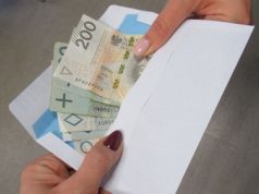 Kulisy samorządu: Płacisz-pracujesz