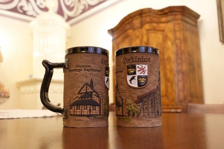 Poznaj piwowarskie tradycje Świdnicy. Wykład i koncert w Muzeum Dawnego Kupiectwa
