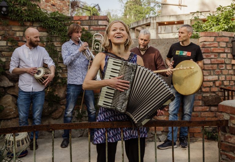 Muzyka świata rozpocznie cykl koncertów plenerowych w Świdnicy