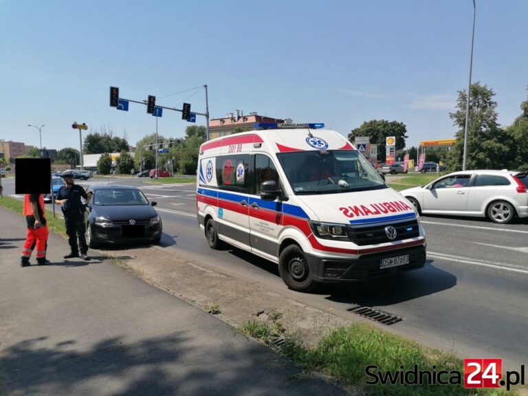 Kolizja z karetką [FOTO]