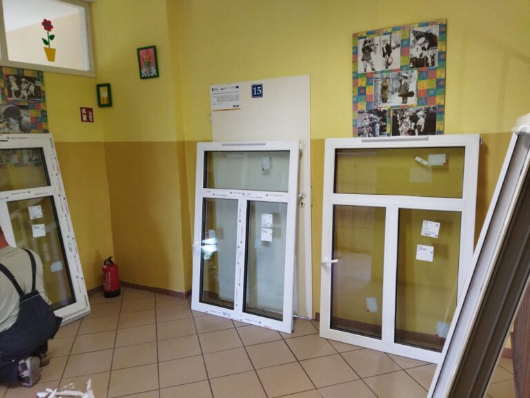 Wakacyjne remonty w gminnych placówkach oświatowych
