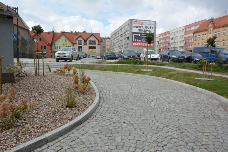 Podwórko w centrum Strzegomia zmodernizowane