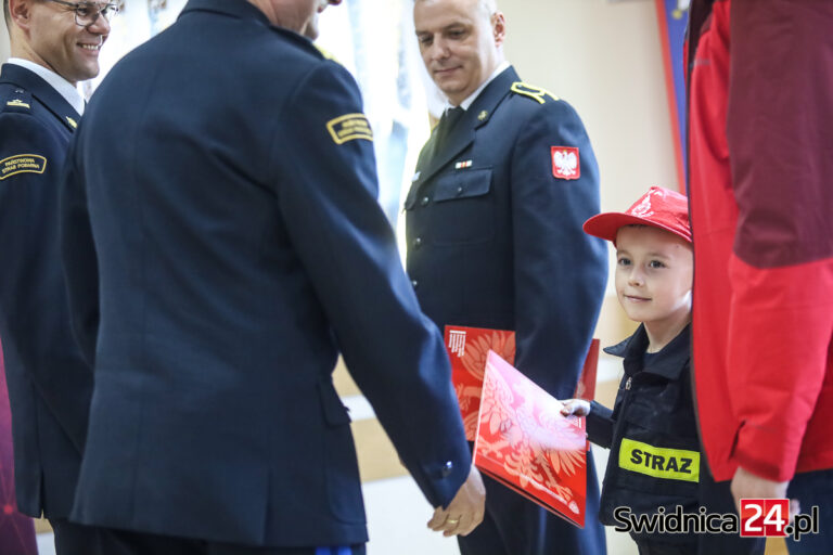 Finansowe wsparcie dla młodych strażaków. Chcą zachęcić Ochotnicze Straże Pożarne do tworzenia młodzieżowych drużyn [FOTO]