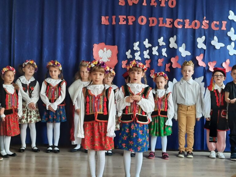 Dzieci ze „Słoneczka” uczciły Święto Niepodległości