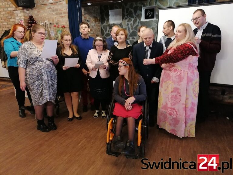 10 lat Warsztatu Terapii Zajęciowej w Świdnicy. Przyjaźń, miłość i samodzielność