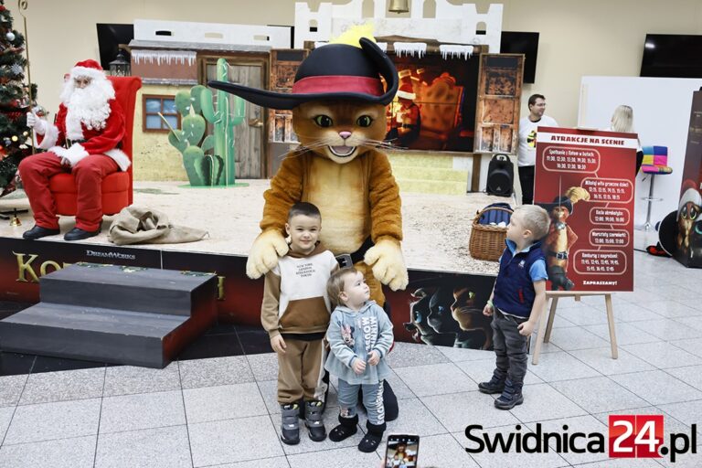 Mikołajkowe spotkanie z Kotem w butach w Galerii Świdnickiej [FOTO]