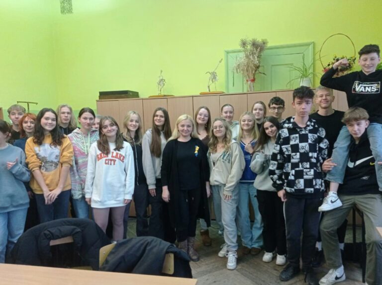 Lekcje o Ukrainie w świdnickim Banachu