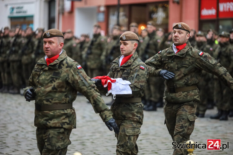 „Terytorialsi” złożą uroczystą przysięgę na świdnickim Rynku. Będzie pokaz sprzętu wojskowego i żołnierska grochówka