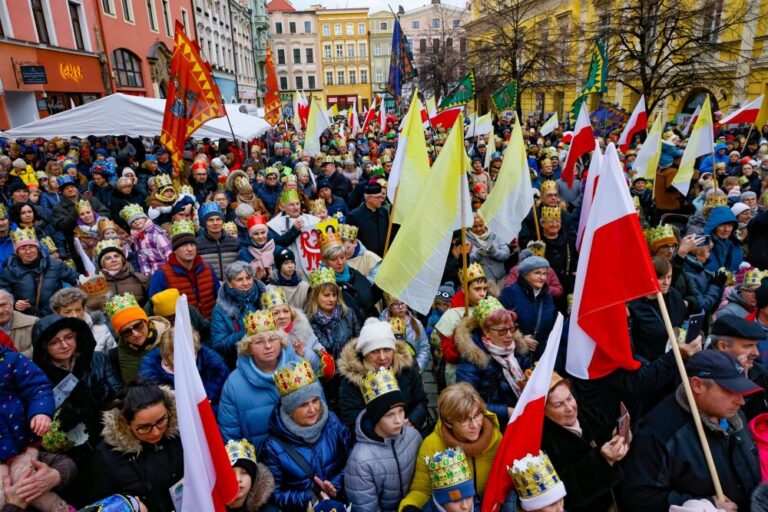 Już jest! Relacja podsumowująca XII edycję Orszaku Trzech Króli w Świdnicy [VIDEO I KONKURS]