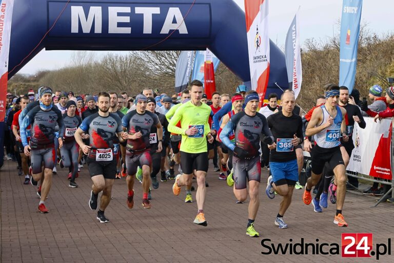 Kilkuset zawodników stanie na starcie noworocznego biegu. Uwaga na utrudnienia