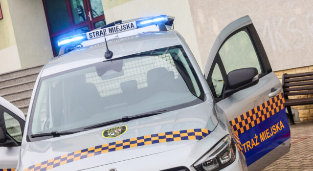 nowy radiowoz straz miejska 2023.01.20-5