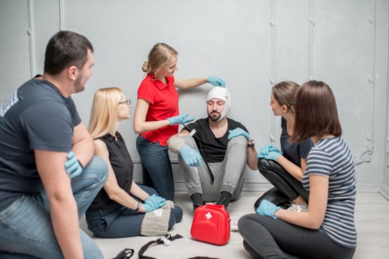 Kto może prowadzić szkolenia z zakresu pierwszej pomocy?