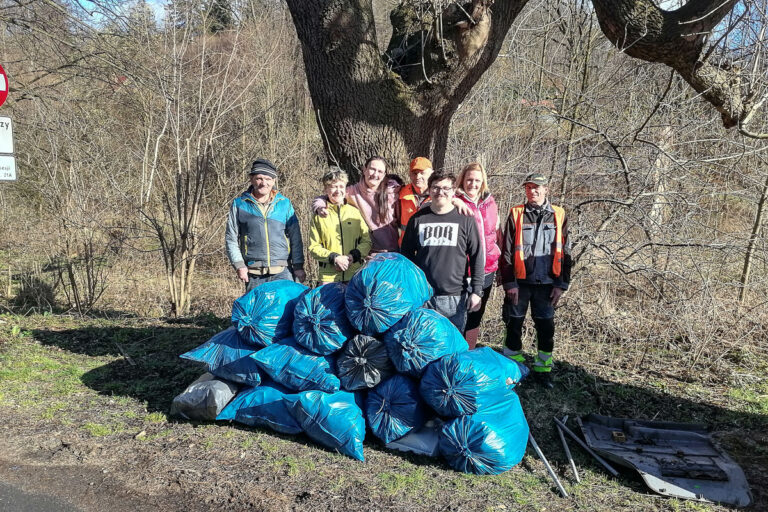 3,6 tony śmieci ze Świdnicy. Waldemar Woźniak sprząta, ale nie tylko on [FOTO]