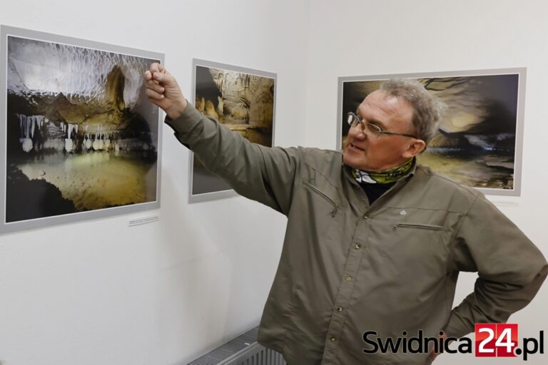 Podróże do wnętrza ziemi i na jej szczyty. Alpinista, grotołaz i przewodnik Marian Bochynek zaprezentował swoje fotografie z Gruzji [FOTO]