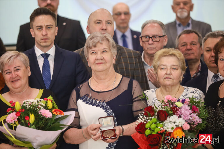 Elżbieta Dudziak dołączyła do grona zasłużonych dla Świdnicy [FOTO]