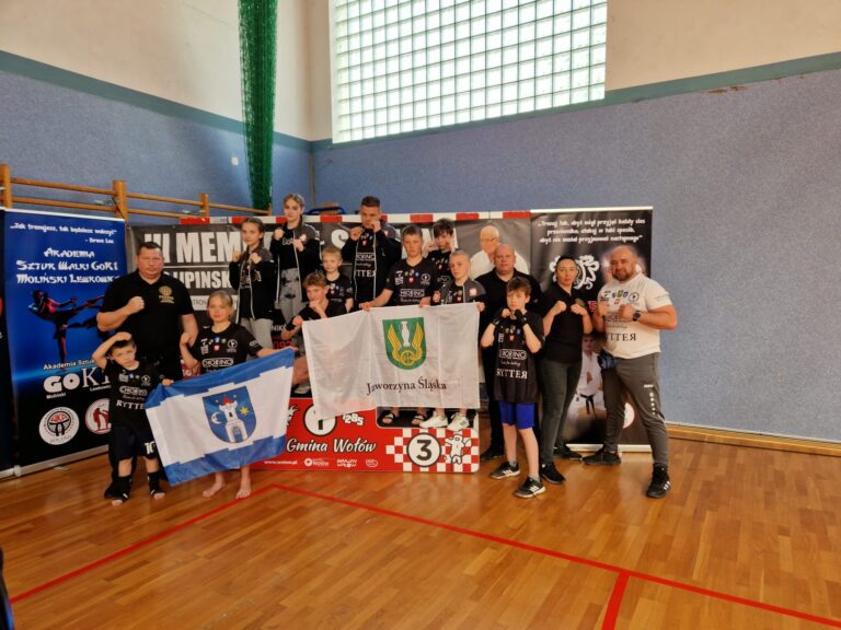 Worek medali naszych fighterów w Wołowie [FOTO]